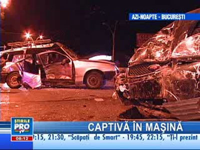 Un şofer neatent şi-a pus în pericol viaţa, dar şi pe cea a pasagerilor!