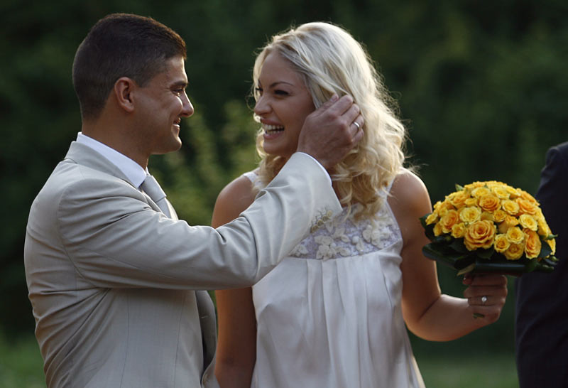 Lovit de datorii de milioane de euro, Boureanu contraataca. A reclamat executorul judecatoresc