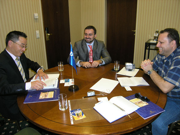 Jumătate dintre români au încredere în managerii marilor companii