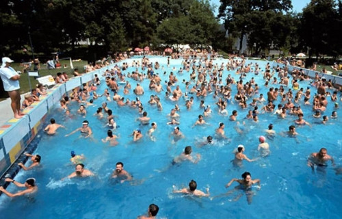 1 Mai sarbatorit la strand. Vezi unde se da startul la balaceala in Timisoara!