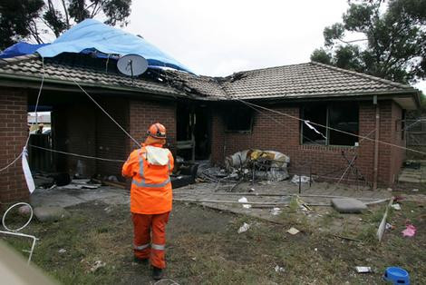 Explozie la o soba, in Arad. Tatal, trei fetite si bunica lor au ajuns la spital cu arsuri