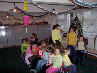 Avem grădiniţe noi, dar nu sunt educatoare