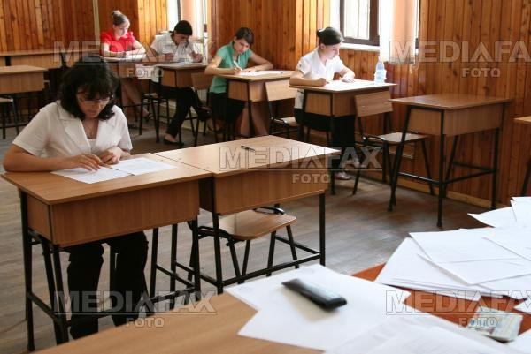 Bacalaureat: sesiunea chiulangiilor a început luni