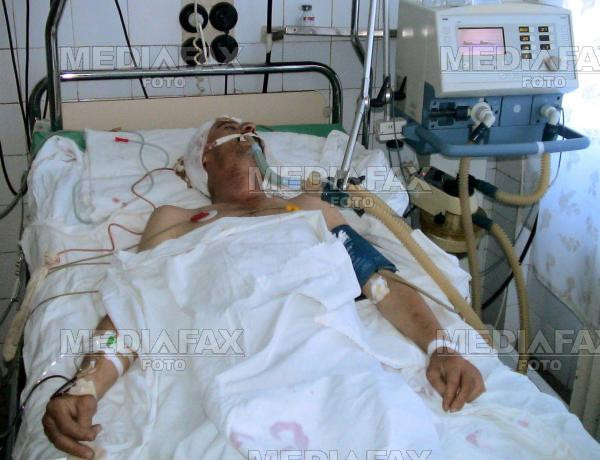 Încăierare la discotecă. Un ieşean omorât cu două lovituri de cuţit