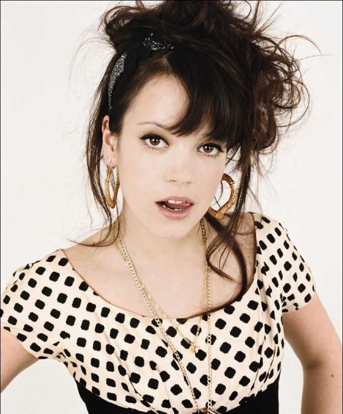 Lily Allen, dependenta de psihiatru dupa ce i-a murit copilul