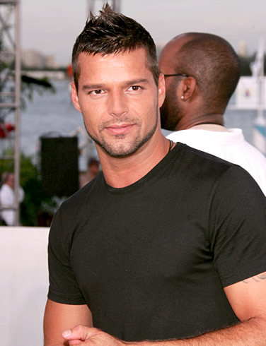 Ricky Martin a devenit tata! Are gemeni