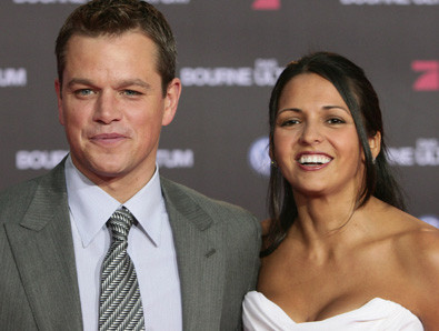 Matt Damon are o fetita!
