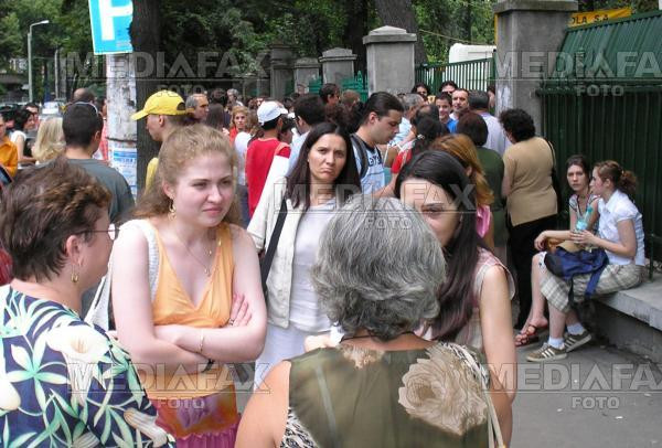 Profesorilor nu le convin examenele anuale de titularizare si de suplinire