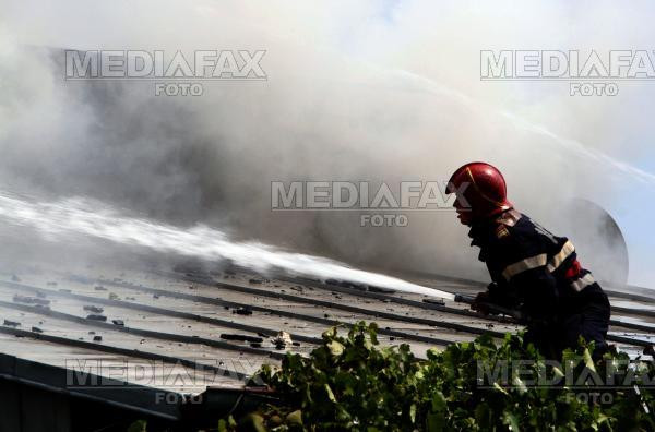 Incendiu devastator la o pensiune din Tulcea!