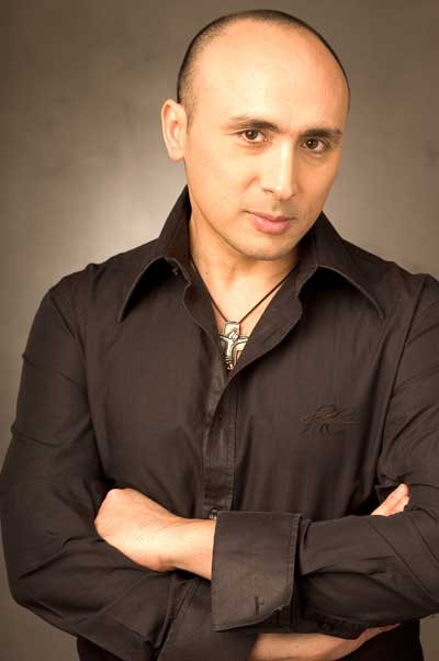 Marcel Pavel este suparat foc pe cantaretele lui Radu Groza