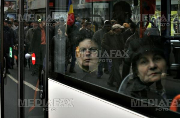 Se intampla la Braila! 60 de oameni inghesuiti intr-un camion