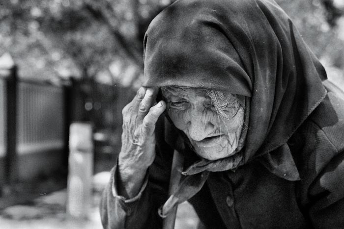 Batrana violata de un tanar de 21 de ani