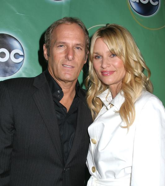 Michael Bolton si Nicollette Sheridan s-au despartit