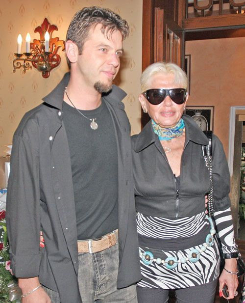 Sexagenara Israela a facut sex cu bazinul fracturat