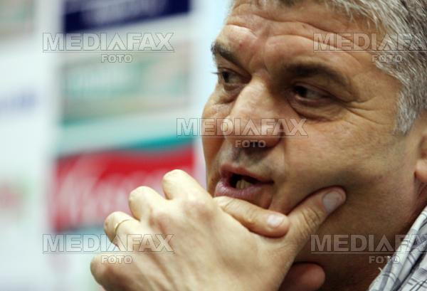 INTARIRI Trica va fi din vara secundul lui Andone