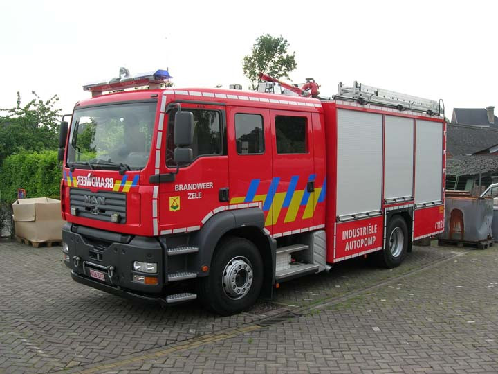 A dat cu spatele direct intr-o teava de gaz!