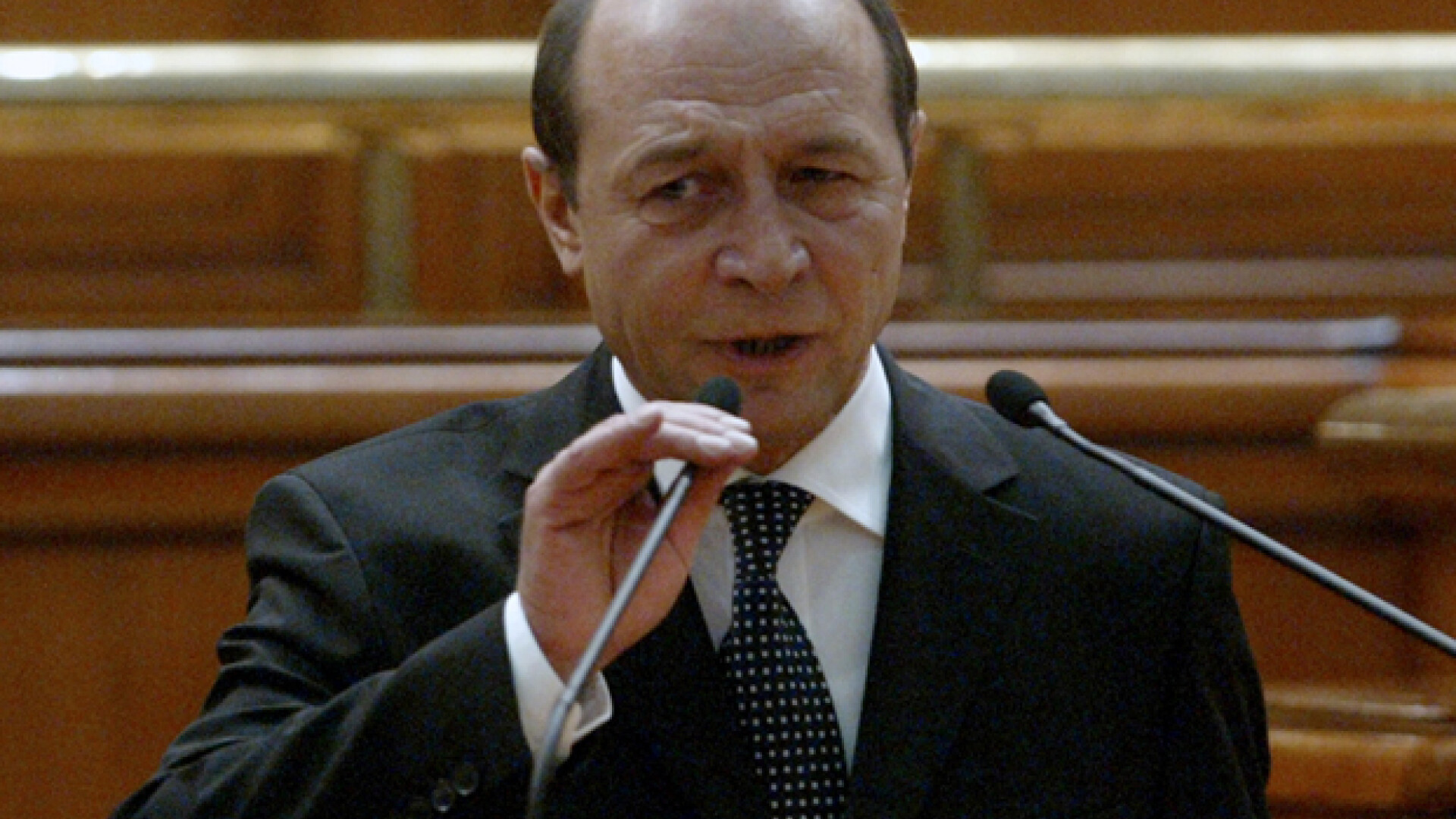 Basescu: "Romania va face un apel la solidaritate"