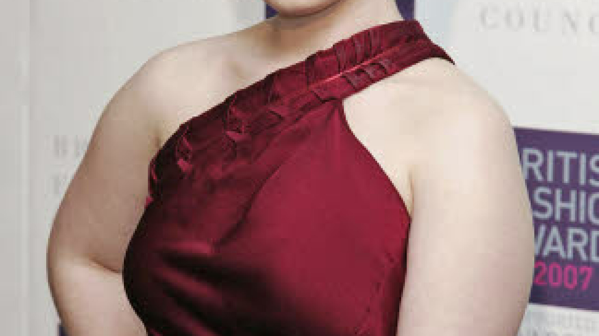 Kelly Osbourne bate reporterii!