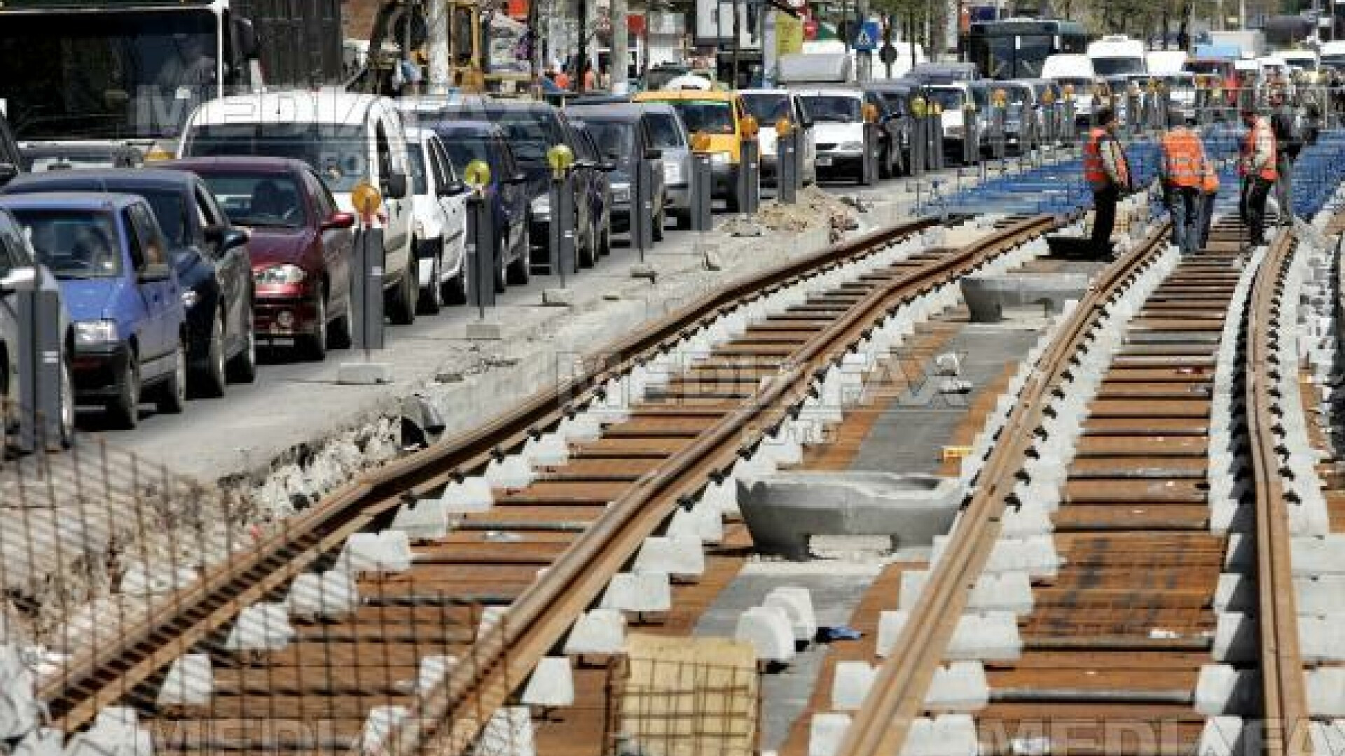 Bucurestiul, intoxicat de atatea artere in plin santier