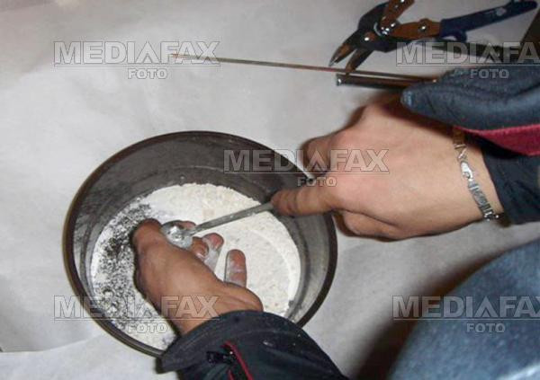 Manelisti consumatori de cocaina!