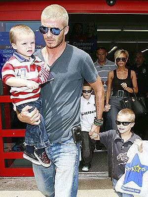 La aniversarea lui Romeo Beckham au venit numai celebritati