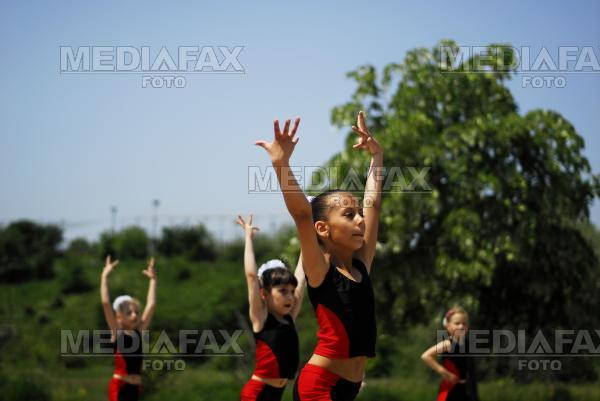 Vesti bune pentru parinti. Din ianuarie vom avea programe de after school