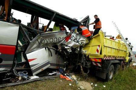 16 morti si 32 raniti intr-un accident rutier in Turcia