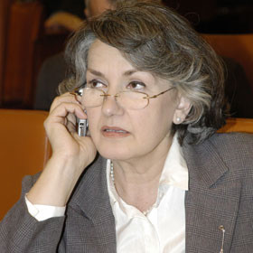 Mona Musca, urmarita penal pentru fals in declaratii