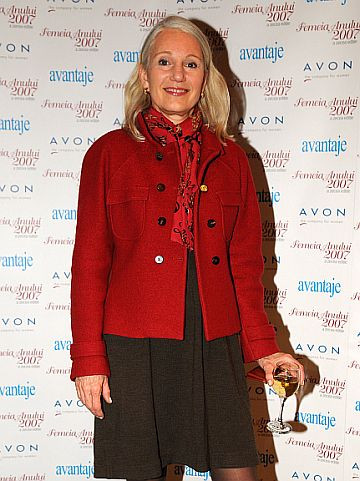 Licitatie cu obiecte de pret la balul de caritate organizat de Halloween