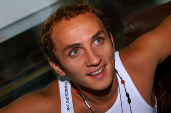 Traistariu se bate cu Dan Balan