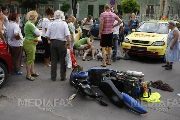 Grav accident de circulatie, la o luna dupa ce s-au casatorit!