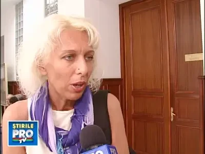 Sedusa si abandonata, Briana Caradja divorteaza