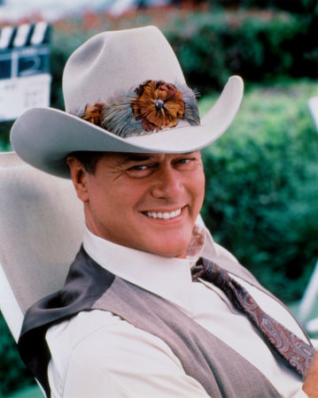 Va era dor de JR Ewing? Dallas continua!