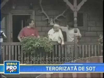 A ajuns la spital, dupa ce sotul a fugarit-o cu biciul prin casa!