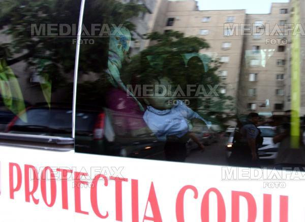 Dragoste, orgoliu sau prostie? Doi parinti se bat pentru copilul lor