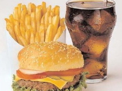 Incepe scoala fara chipsuri, sucuri, sau alimente vandute la vrac!