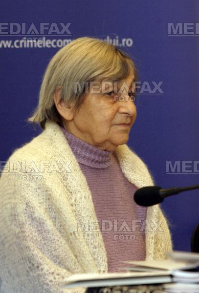 Doina Cornea se simte mai bine! A si glumit cu medicii