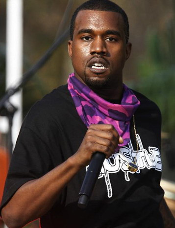 Kanye West arestat dupa ce a atacat doi paparazzi