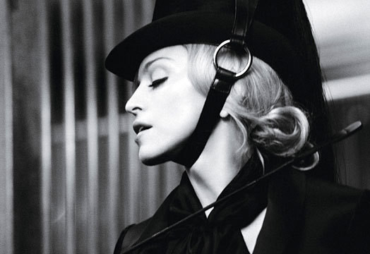 Portret: Madonna, one woman show!