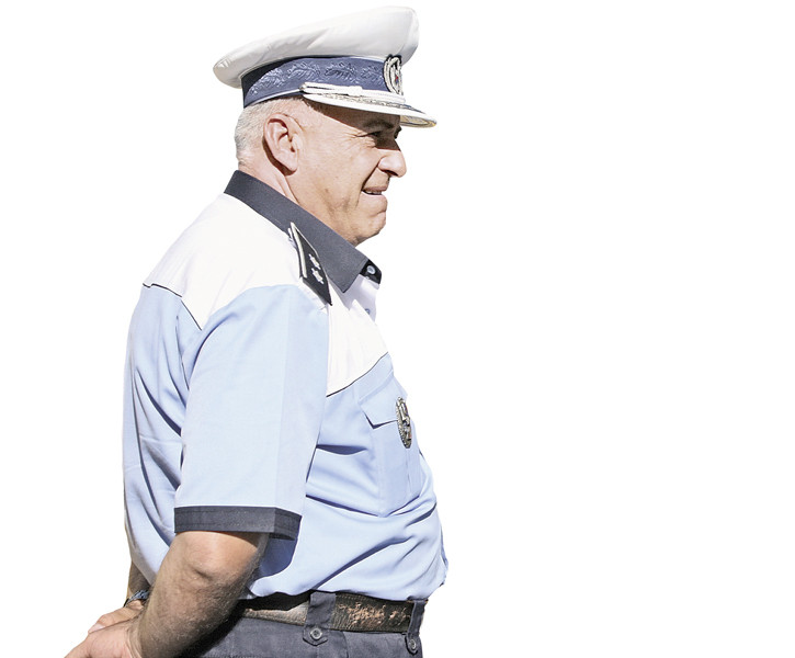 Focsani: politist acrosat de un sofer turbulent