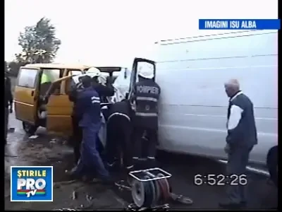 Accident pe DN7: doi oameni au murit si 11 au fost raniti