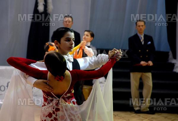 800 de perechi de dansatori din 20 de tari participa la Transylvania International Dance Cup