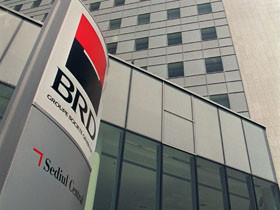 BRD se prabuseste cu 14%. BET-ul scade cu 7%. Cum comentezi?