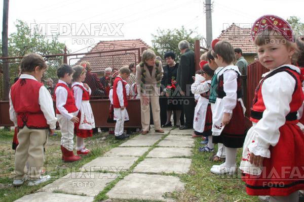 Daca noi nu suntem in stare, ungurii construiesc scoli romanesti