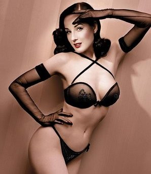 Dita, Carmen, Gaga, pur si simplu BURLESC! E sexy si la moda