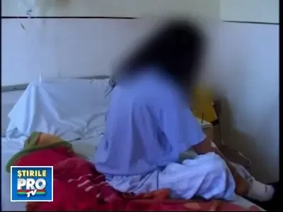 Timisoara: o tanara a ajuns la spital dupa ce a cazut de la etaj