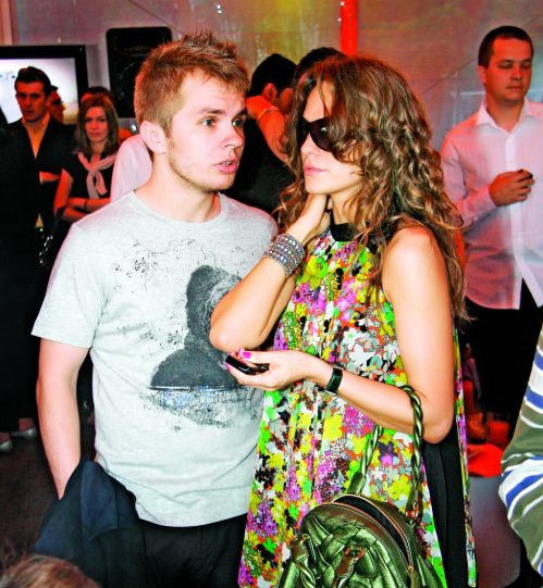 Se marita Anna Lesko?