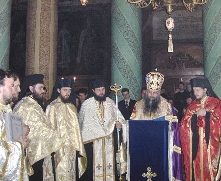 Preotii vor putea fi verificati de CNSAS