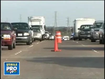 Uraganul Ike provoaca haos in traficul din texas