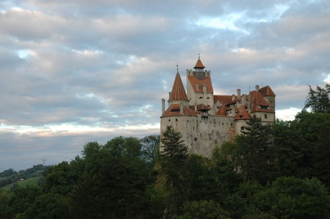 Statul roman ia din nou in calcul rascumpararea Castelului Bran